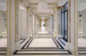 Hotel Peninsula, Paris, Nero Marquina, Bianco Carrara, Statuarietto